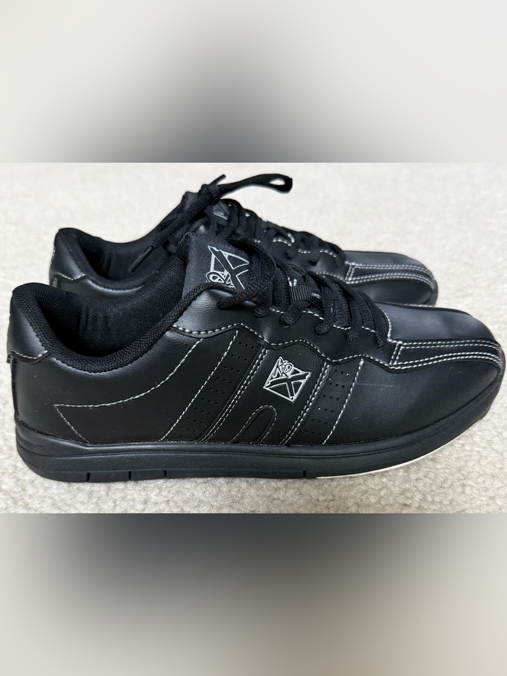 KR Strikeforce Bowling Shoes Men’s Size 6.5